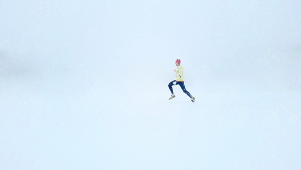 running in the snow